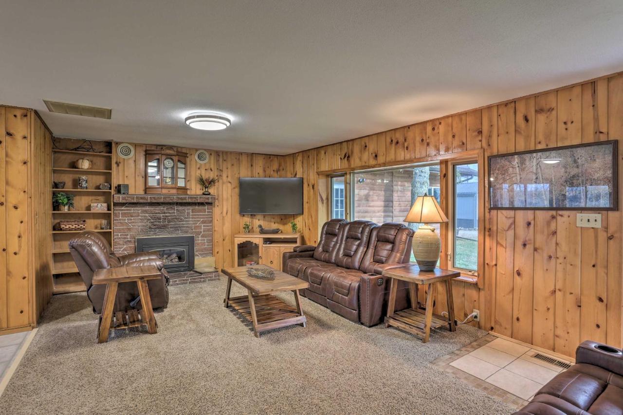 Rustic Spearfish Cabin On 12-Acre Trout Farm エクステリア 写真
