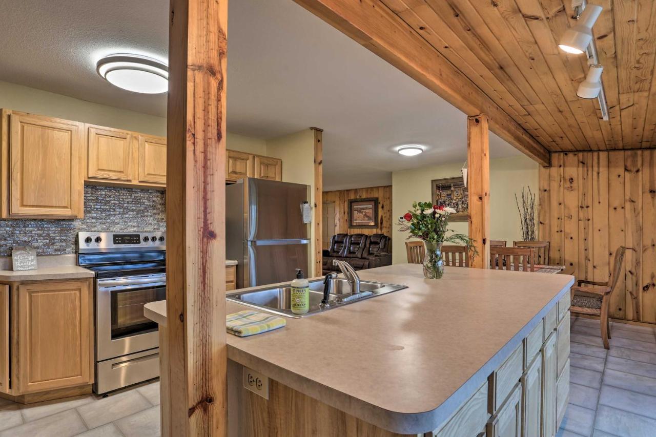 Rustic Spearfish Cabin On 12-Acre Trout Farm エクステリア 写真