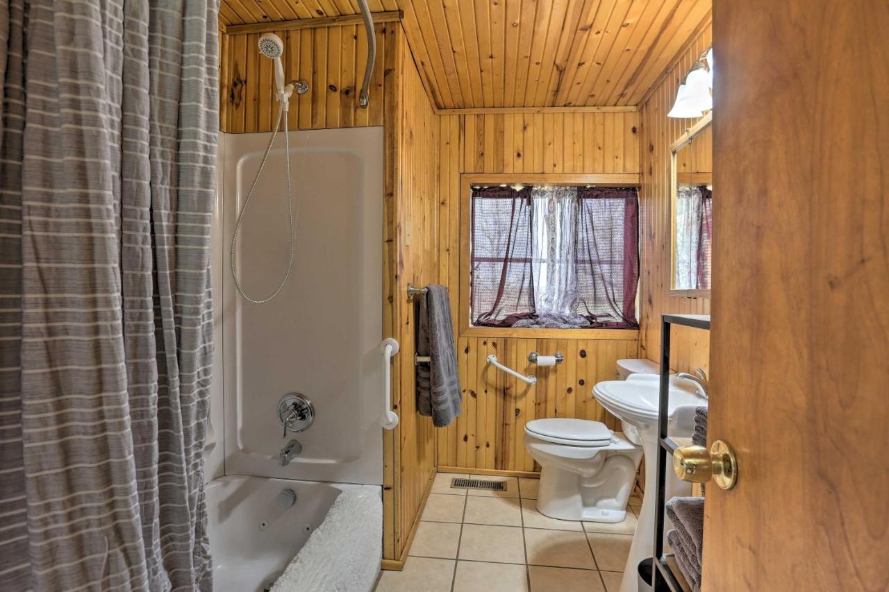 Rustic Spearfish Cabin On 12-Acre Trout Farm エクステリア 写真