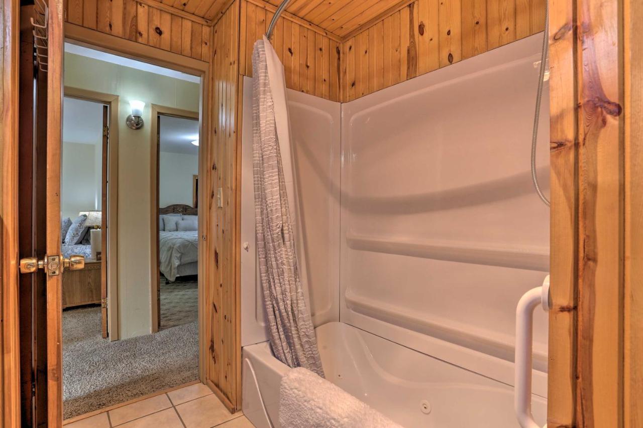 Rustic Spearfish Cabin On 12-Acre Trout Farm エクステリア 写真