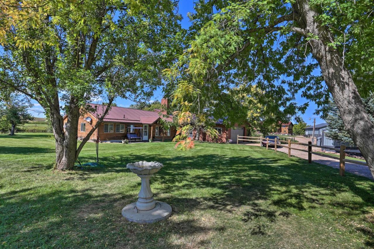 Rustic Spearfish Cabin On 12-Acre Trout Farm エクステリア 写真